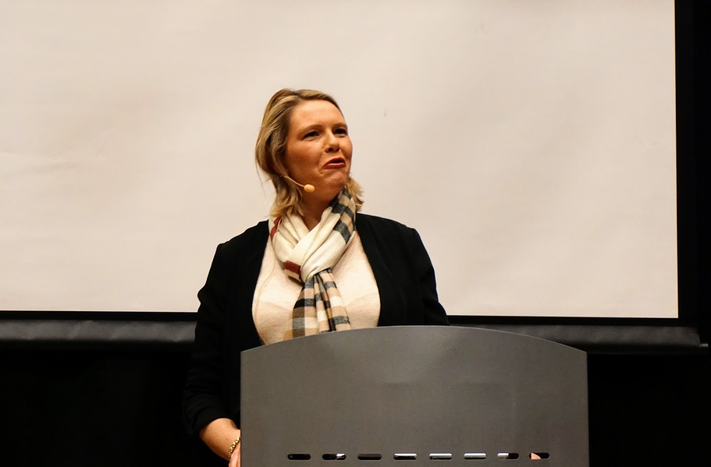 Listhaug forventningsfull til nytt integreringsmottak