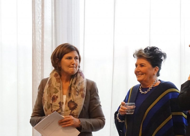 Ingrid Dahl Hovland, administrerende direktør i Nye Veier AS, sammen med Anita S. Dietrichson, administrerende direktør i Næringsforeningen i Kristiansandsregionen. 